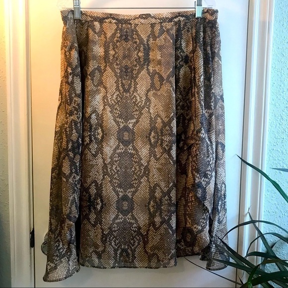 Jaclyn Smith Women’s Snakeskin Skirt - Picture 1 of 6